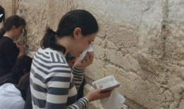 娱乐吃瓜君石磨,娱乐吃瓜君的美食探索之旅