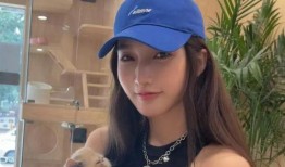 迪拜女网红爆料视频,揭秘奢华背后的真相